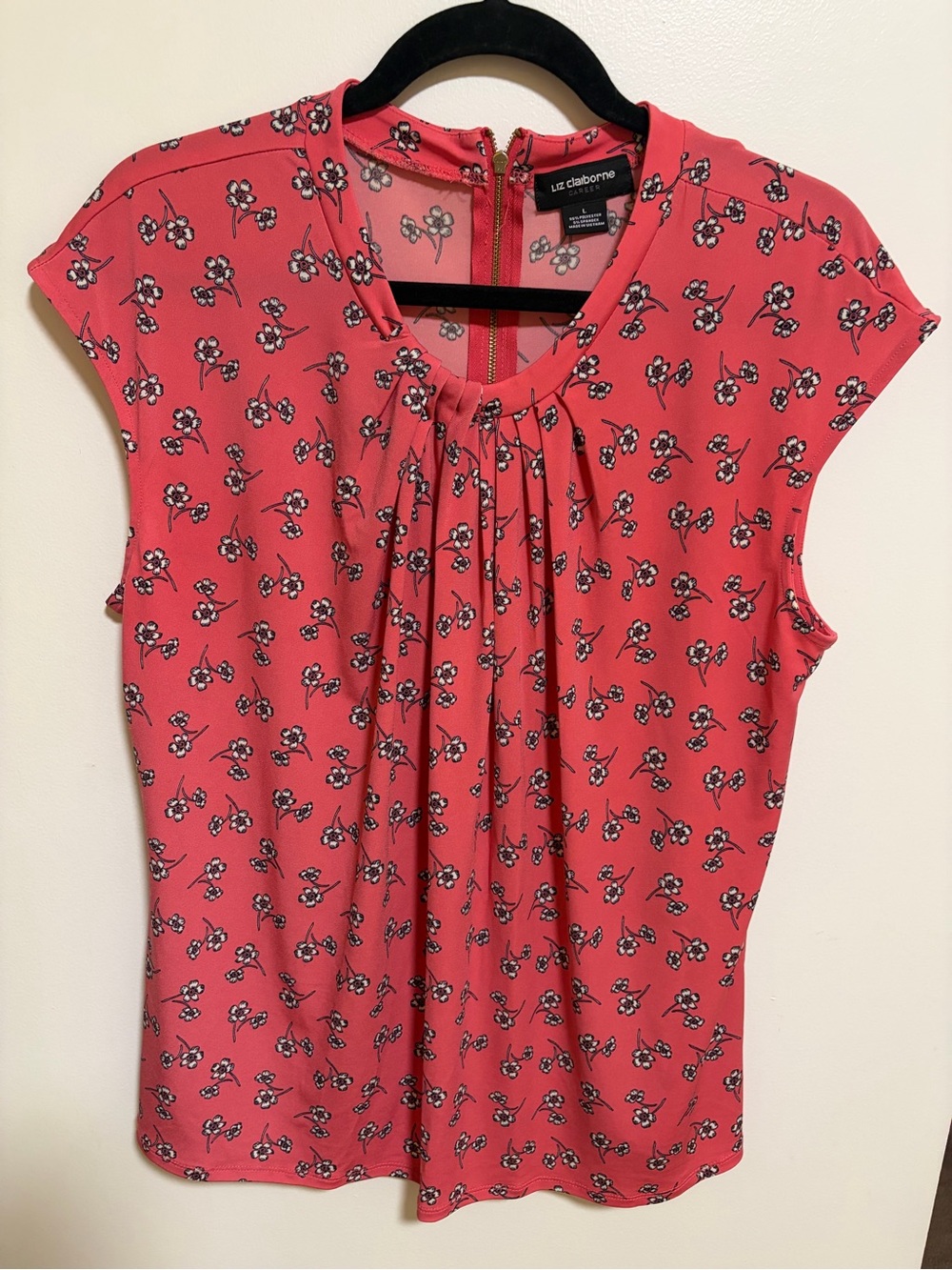 Liz Claiborne Coral Floral Pleated Cap-Sleeve Blouse
